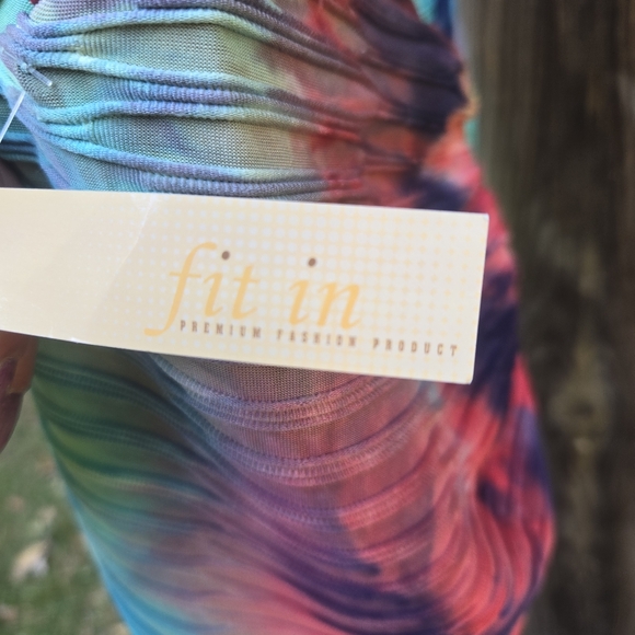 Fit In- Tie Dye- Scrunch Butt- Shorts- Size Medium- NWT - Picture 6 of 12